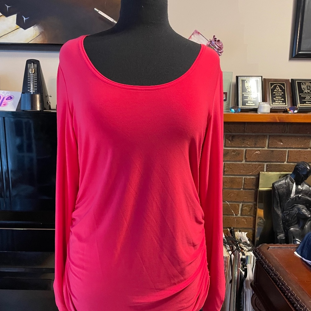 Sympli Size 8 Fitted Top